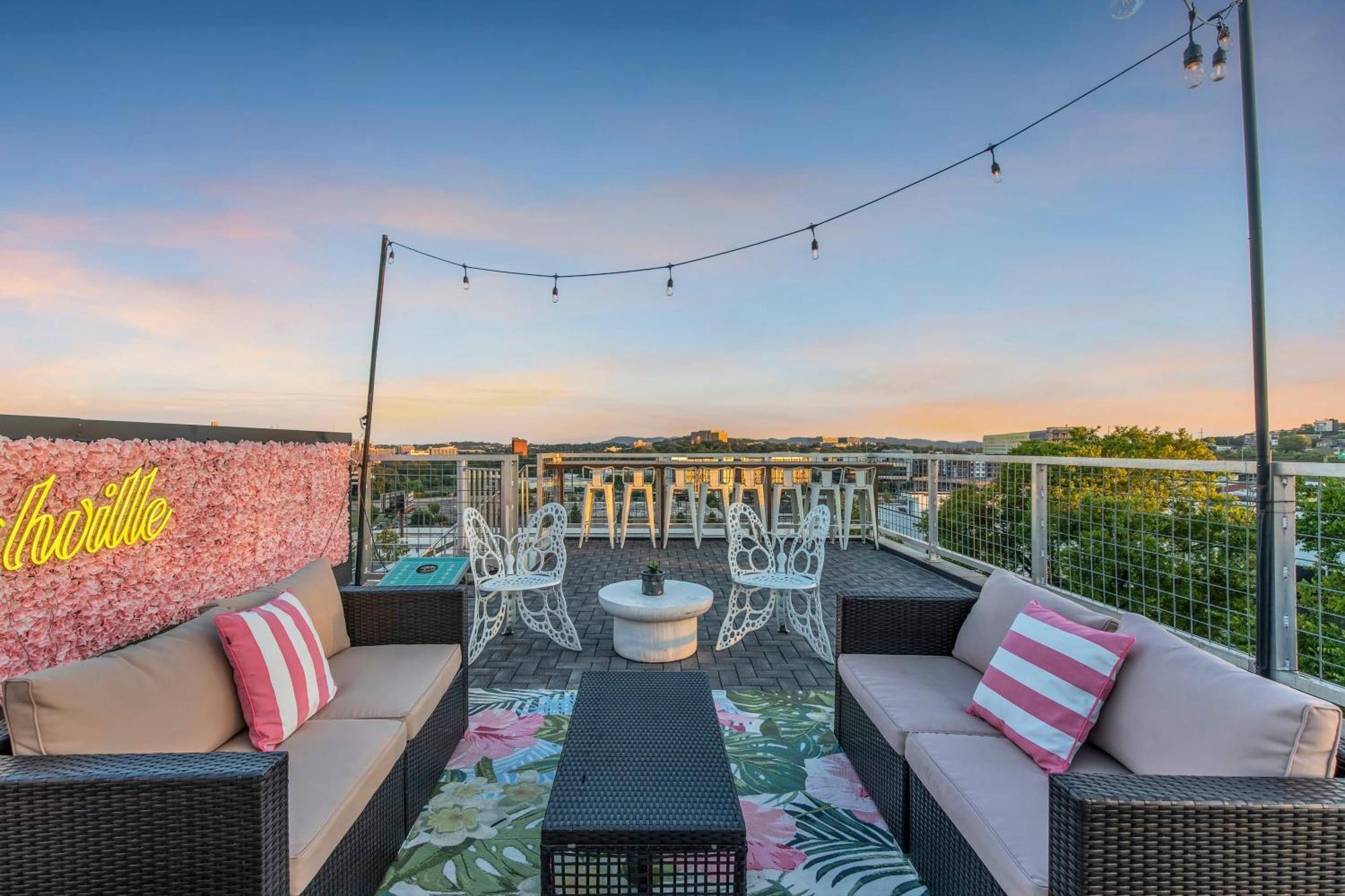 ナッシュビル Dolly'S Big House - 18 Beds Skydeck Viewsヴィラ エクステリア 写真