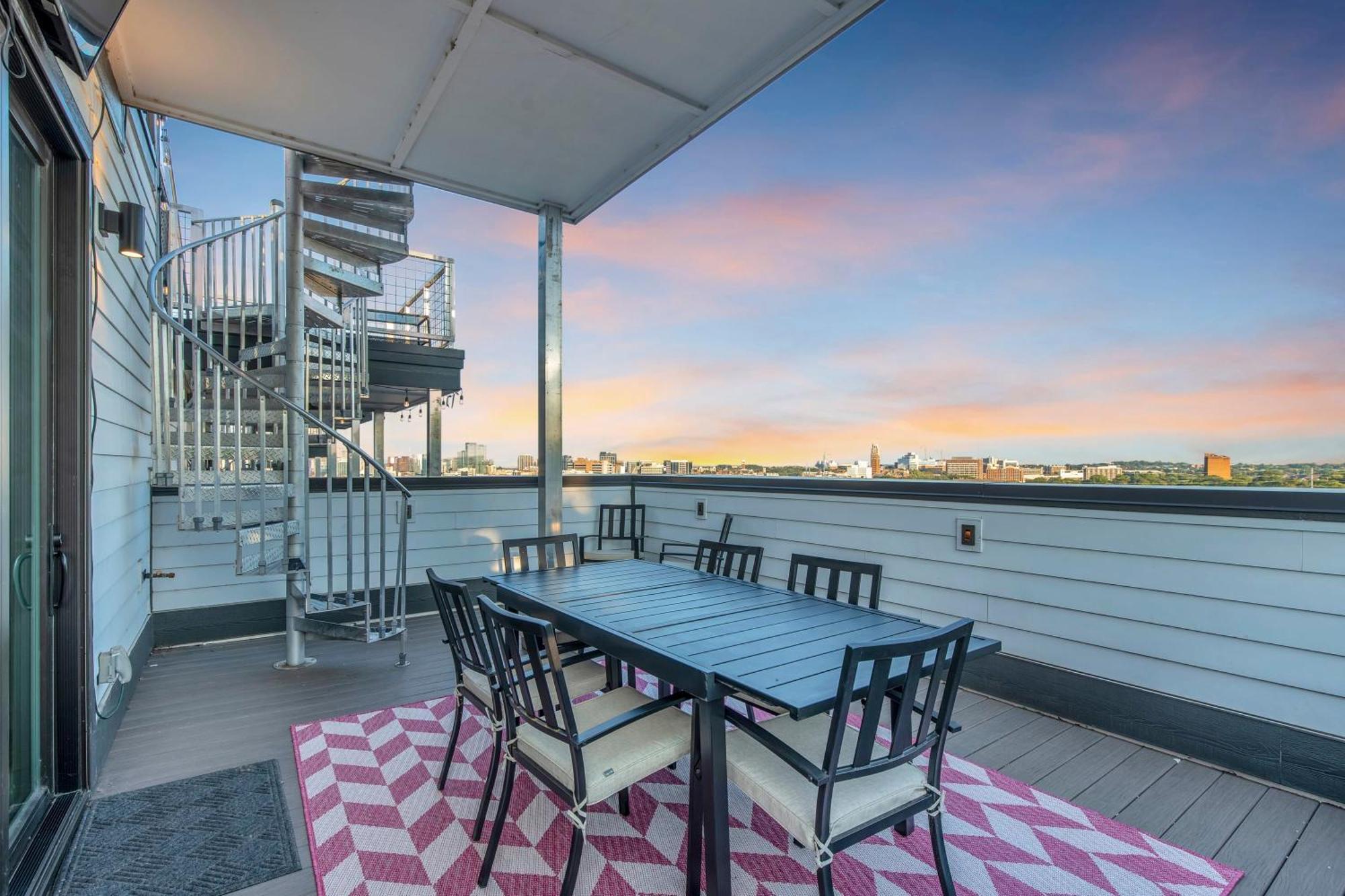 ナッシュビル Dolly'S Big House - 18 Beds Skydeck Viewsヴィラ エクステリア 写真