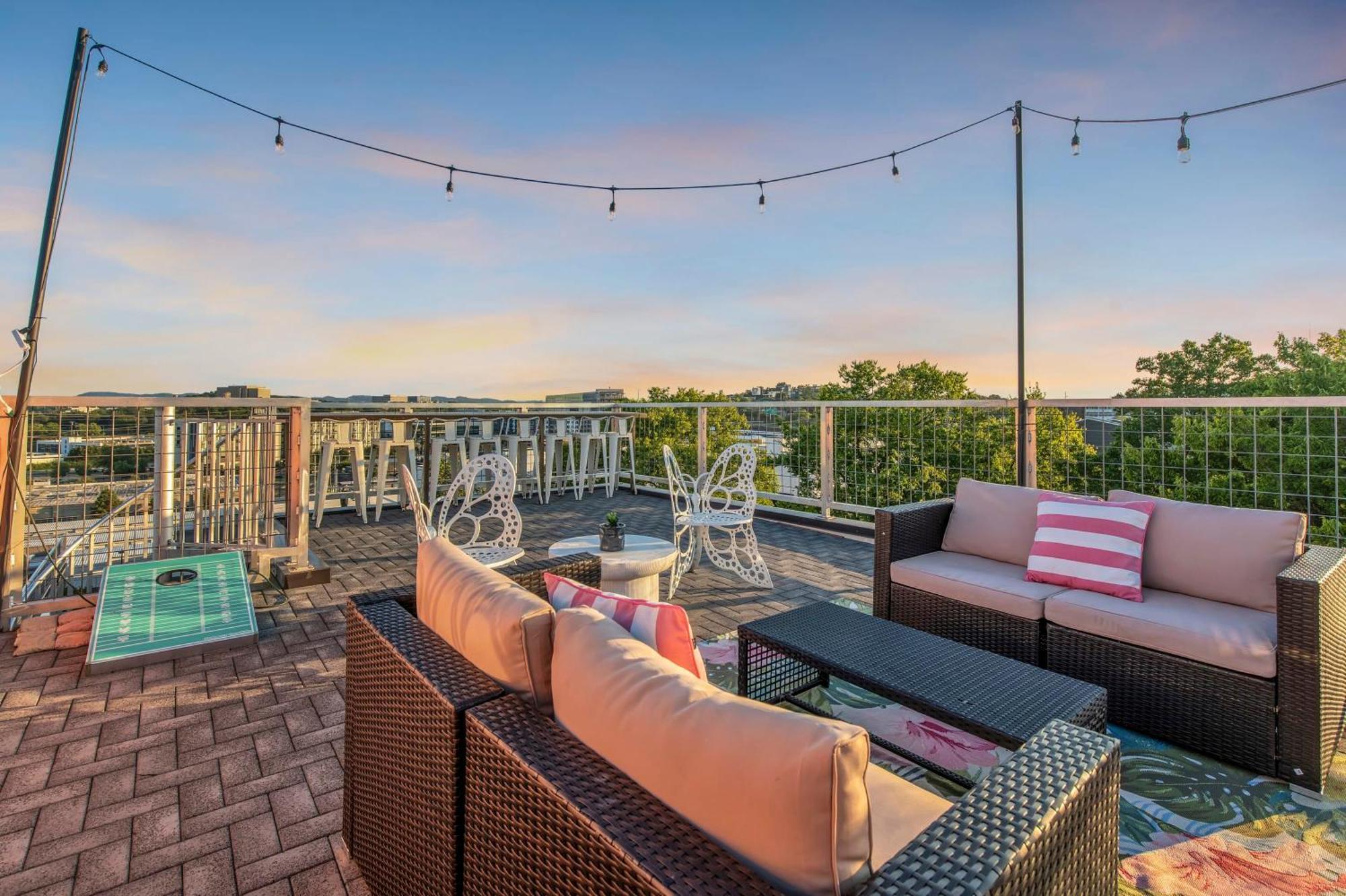 ナッシュビル Dolly'S Big House - 18 Beds Skydeck Viewsヴィラ エクステリア 写真
